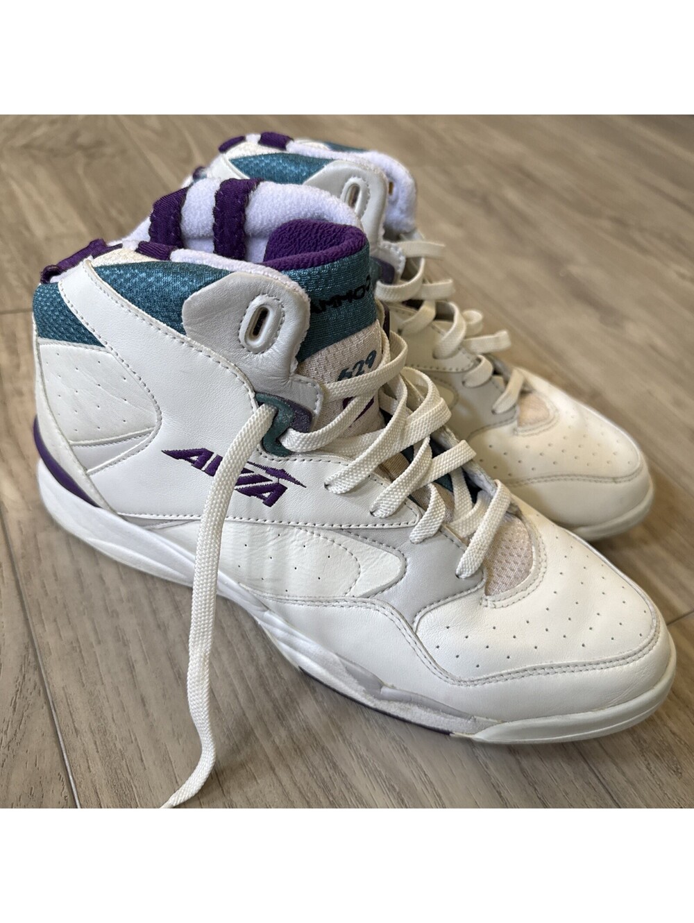 Vintage Avia Women's Aerobics High Top 629 Hammock Sneakers Size 10 Rare